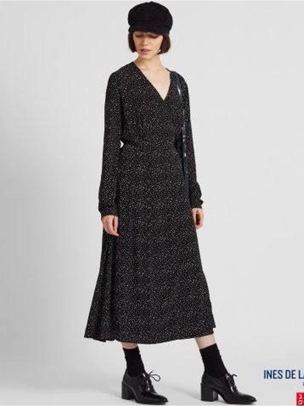 Uniqlo Black Speckled V-Neck Long Sleeve Midi Dress